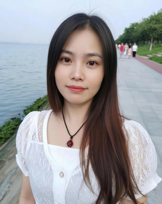 想你的月亮的第五张照片--东莞相亲服务中心