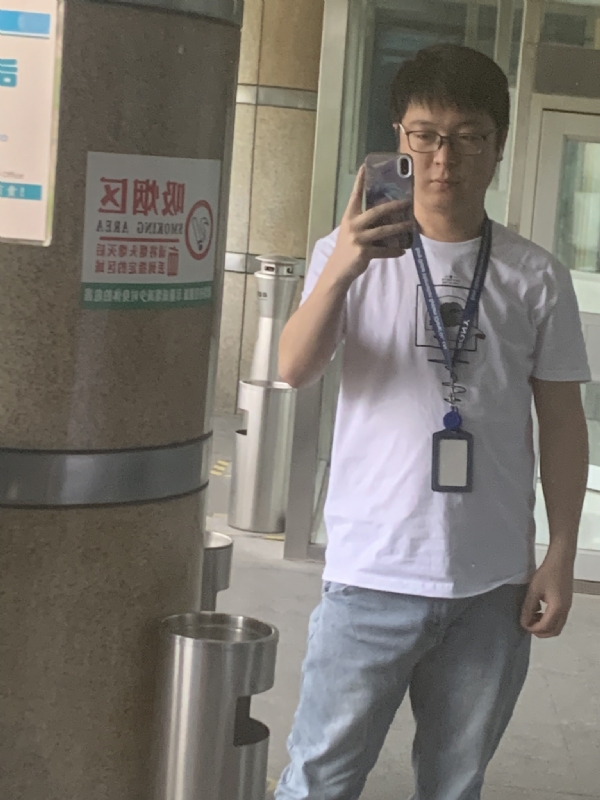 潜伏的第一张照片--东莞相亲服务中心