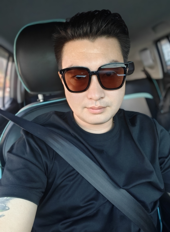 凡哥的第一张照片--东莞相亲服务中心