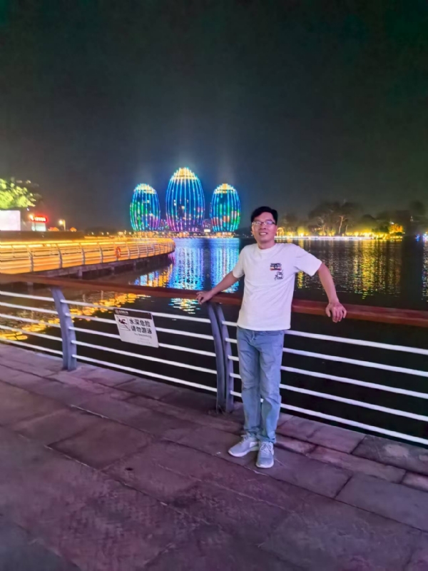 千年老妖的第一张照片--东莞相亲服务中心