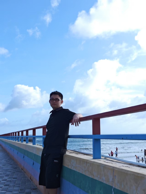 威wei的第二张照片--东莞相亲服务中心