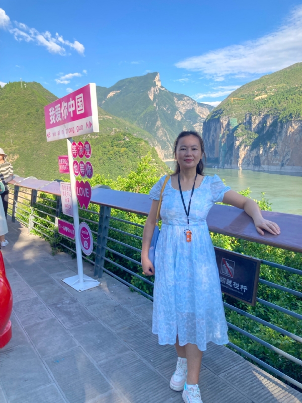 君81的第三张照片--东莞相亲服务中心