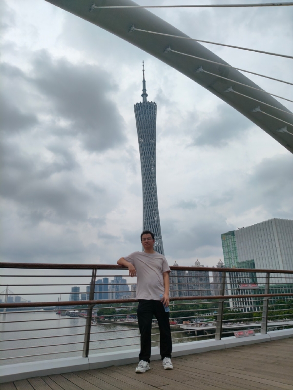 幻胧的第一张照片--东莞相亲服务中心