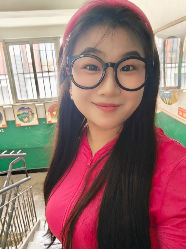 颂宜的第一张照片--东莞相亲服务中心