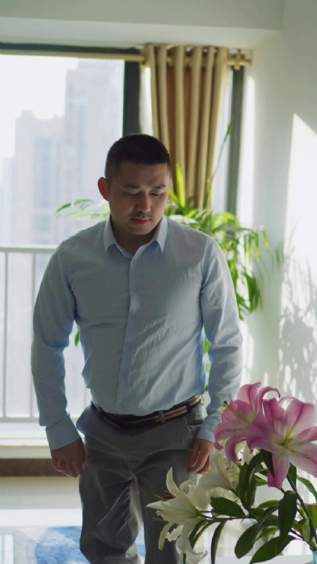 上海交友的第一张照片--东莞相亲服务中心