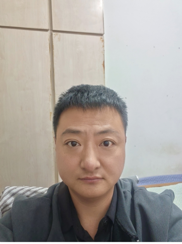 追爱大叔的第一张照片--东莞相亲服务中心