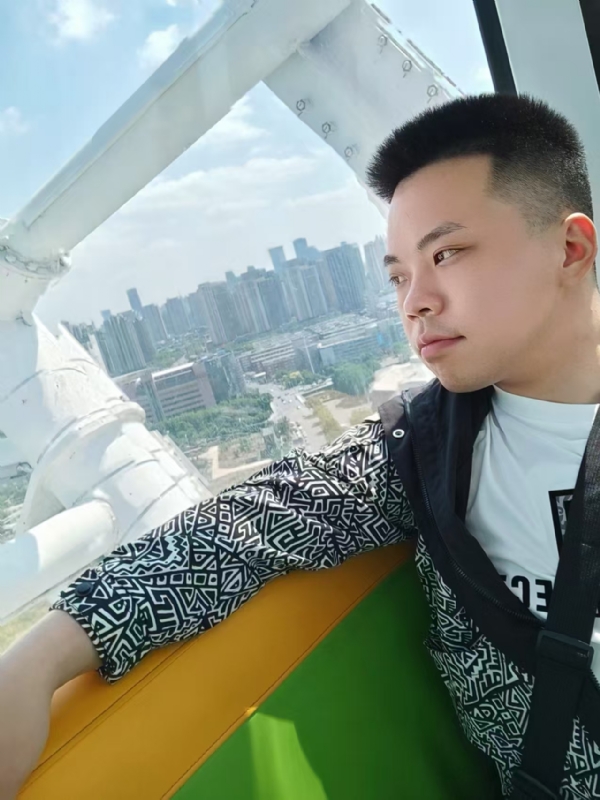 唐山相亲的第三张照片--东莞相亲服务中心