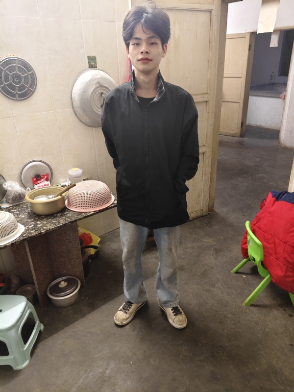 铭泽的第一张照片--东莞相亲服务中心