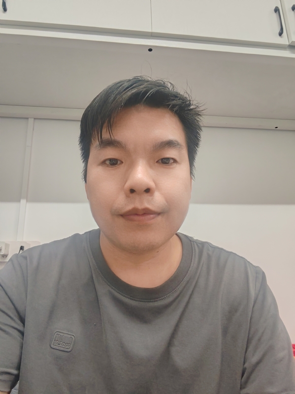 老张的第一张照片--东莞相亲服务中心