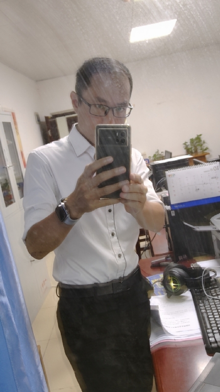 老蔡先生的第一张照片--东莞相亲服务中心