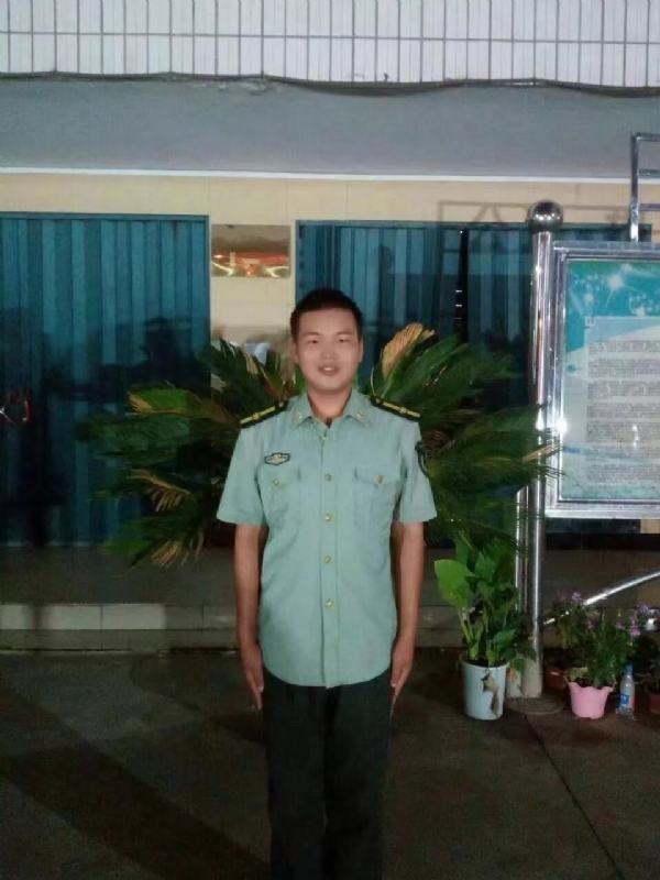 程程的第一张照片--东莞相亲服务中心