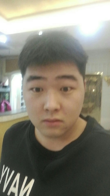 丹尼的第二张照片--东莞相亲服务中心