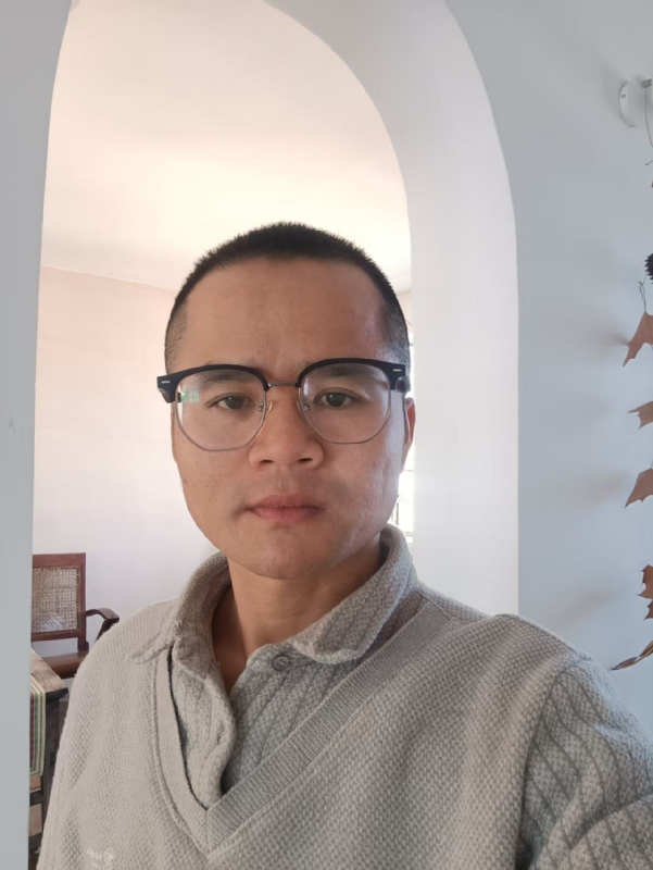 戴戴的第一张照片--东莞相亲服务中心