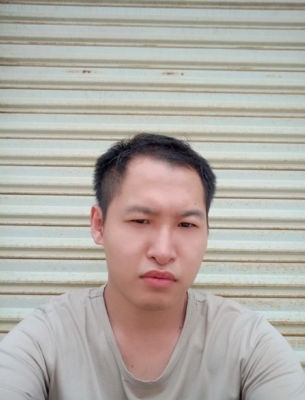 小立的第二张照片--东莞相亲服务中心