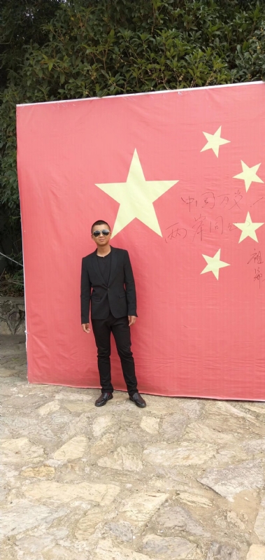 奔腾的小乌鸦的第一张照片--东莞相亲服务中心