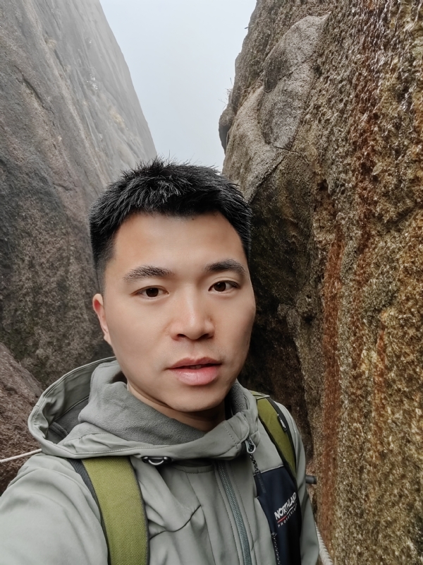 讲不出再见的第四张照片--东莞相亲服务中心