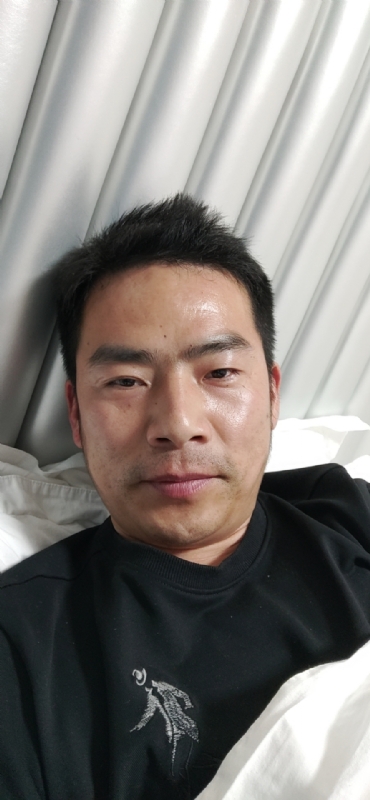 携手共进的第一张照片--东莞相亲服务中心