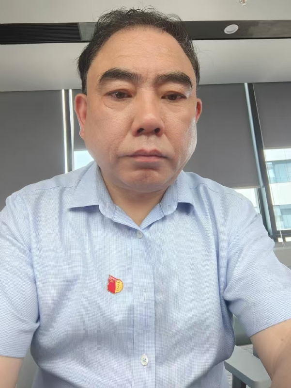 邹先生的第三张照片--东莞相亲服务中心