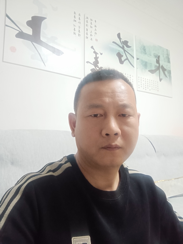 静度流年的第一张照片--东莞相亲服务中心