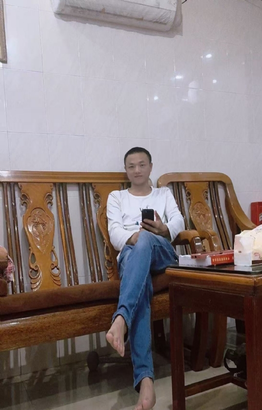 知年的第三张照片--东莞相亲服务中心