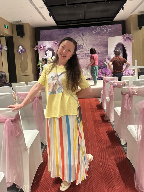 stella的第一张照片--东莞相亲服务中心