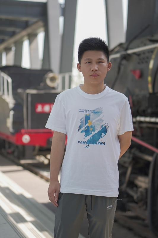 天行健的第一张照片--东莞相亲服务中心