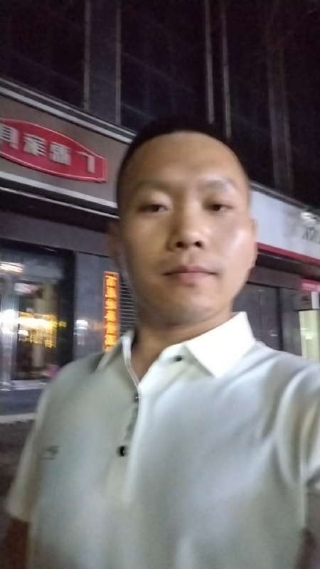 迷途悟人生的第一张照片--东莞相亲服务中心