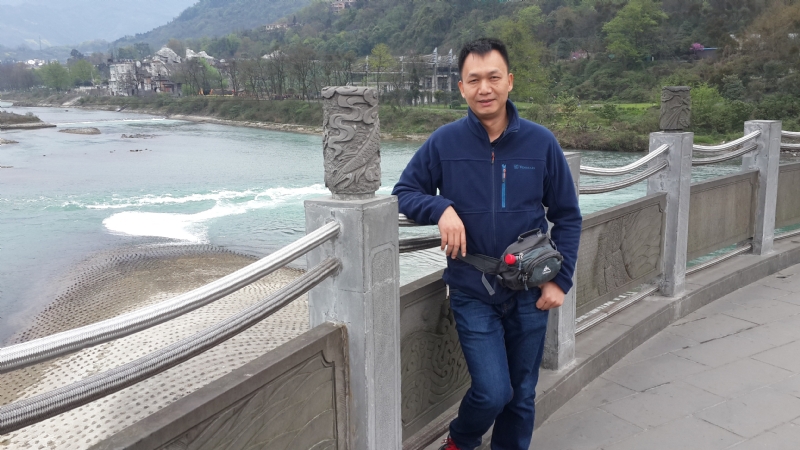 上下求索的第一张照片--东莞相亲服务中心